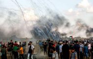 مقتل فلسطيني وإصابة العشرات بالرصاص الإسرائيلي في غزة