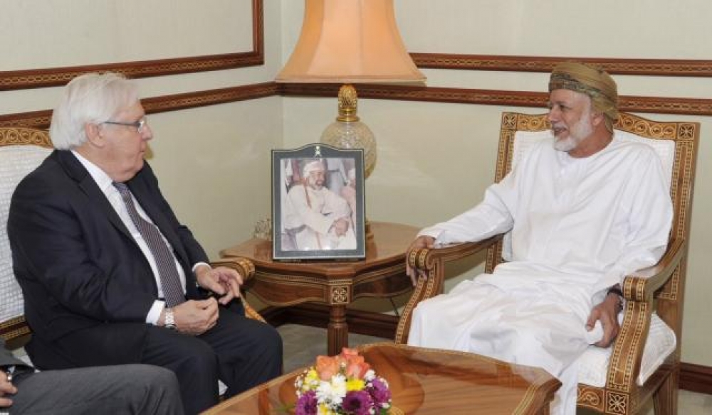 غريفيث يلتقي وزير الشؤون الخارجية لبحث إحلال السلام في اليمن