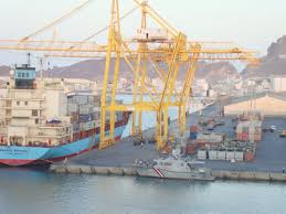 ميناء المعلا يستقبل أكثر من 366 الف طن من مساعدات برنامج الغذاء العالمي في 9 أشهر