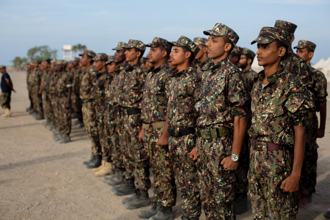 وزارة الداخلية توزع الدفعة الأولى من الأرقام العسكرية للقوات الخاصة بالحديدة