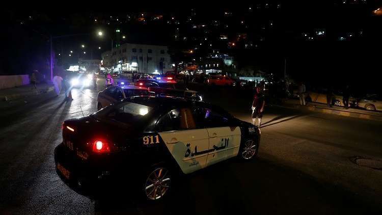 ارتفاع عدد ضحايا الفيضانات في الأردن إلى 15 قتيلا أغلبهم أطفال