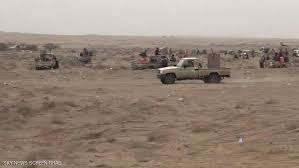 ميليشيات الحوثي تستهدف أسرة بالقذائف أثناء محاولتهم النزوح في الدريهمي