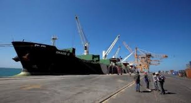 بسبب أنعدام الأمن :  شركات الشحن تعزف عن ميناء الحديدة اليمني