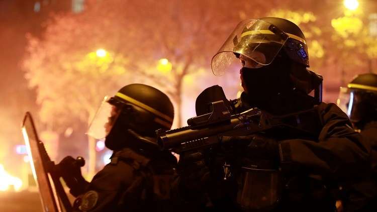 الداخلية الفرنسية: أكثر من 100 ألف محتج خرجوا مع 