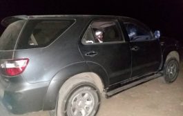 نقطة امنية تابعة لقوات النخبة الشبوانية في مدينة عتق تضبط سيارة مسروقة بعد تلقي بلاغ عملياتي البحث