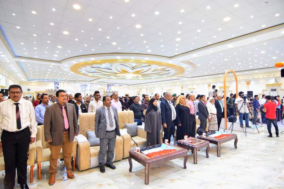 الجعدي : نجدد فخرنا واعتزازنا بعيد الاستقلال الذي خلص شعبنا من مستعمر ظل جاثم على وطننا 129 عاما