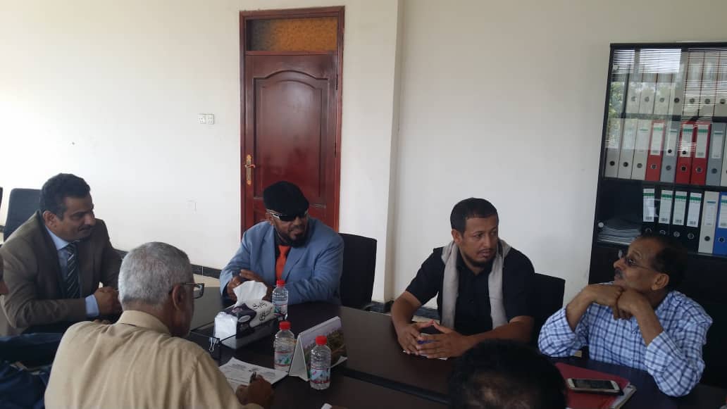 مدير عام لودر يلتقي وزير الكهرباء ويناقش معه وضع كهرباء المنطقة الوسطى