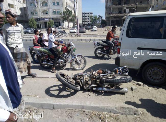 حادث مروري مؤسف يودي بحياة اثنان واصابة ثالث في حي البساتين بدار سعد