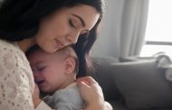 5 أسباب تجعل طفلكِ يرفض الرضاعة الطبيعية