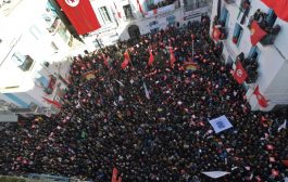 اتحاد العمال في تونس يدعو إلى إضراب عام ليومين في القطاع الحكومي