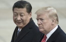 لعبة بوكر تجارية محفوفة بالمخاطر بين واشنطن وبكين