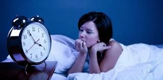 دراسة تكشف “أسطورة” العدد الكافي لساعات النوم