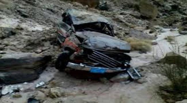 وفاة أربعة أشخاص من أسرة واحدة في حادث مروري مؤسف بمحافظة إب