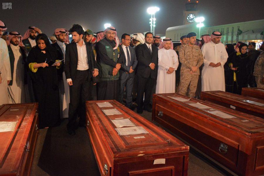 ضحايا العمل الإنساني خبراء نزع الألغام التابع لمركز الملك سلمان للإغاثة يصلون الرياض 