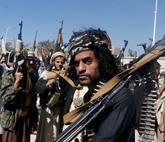 الحوثي يغلق مكتب منظمة يمنية بصنعاء ويشرع بملاحقة من بحوزتهم وثائق وأدلة