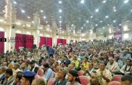 اللقاء التشاوري لمشائخ ووجهاء أبين : يعلن مساندته ودعمة للرئيس هادي ويدعو المتطرفين الى ترك التطرف والانخراط في الحياة العامة