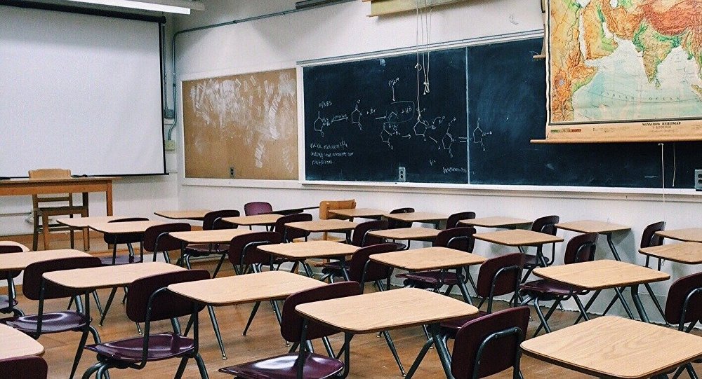 خبير تونسي: قرار إدراج التربية الجنسية صادم وقد يتسبب في كوارث