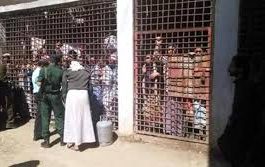 مكتب حقوق الإنسان باليمن يكشف عدد سجون الحوثي بالجوف
