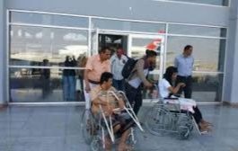 62 جريح يغادرون مطار عدن إلى الهند لتلقي العلاج على نفقة الهلال الأحمر الإماراتي