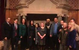 الرئيس الزُبيدي يلتقي عمدة مدينة شيفيلد ضمن زيارة للمملكة المتحدة