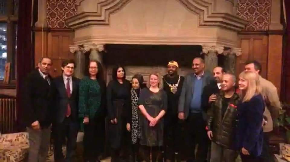 الرئيس الزُبيدي يلتقي عمدة مدينة شيفيلد ضمن زيارة للمملكة المتحدة