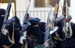 الميليشيات الحوثية تجند 4 آلاف «زينبية» في كتائبها النسائية