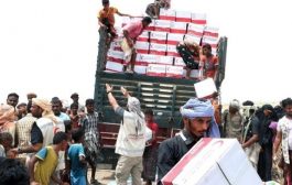الهلال الأحمر الإماراتي يسير قافلة إغاثية إلى الدريهمي ويوزع 250 سلة غذائية للسكان