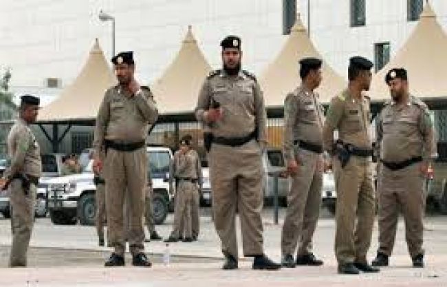 السعودية.. مقتل 2 والقبض على آخرين هاجموا نقطة أمنية بالمنطقة الشرقية