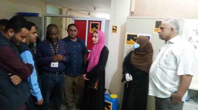 منظمة إنقاذ الدولية تزور مستشفى الشهداء الثلاثة بالشعيب