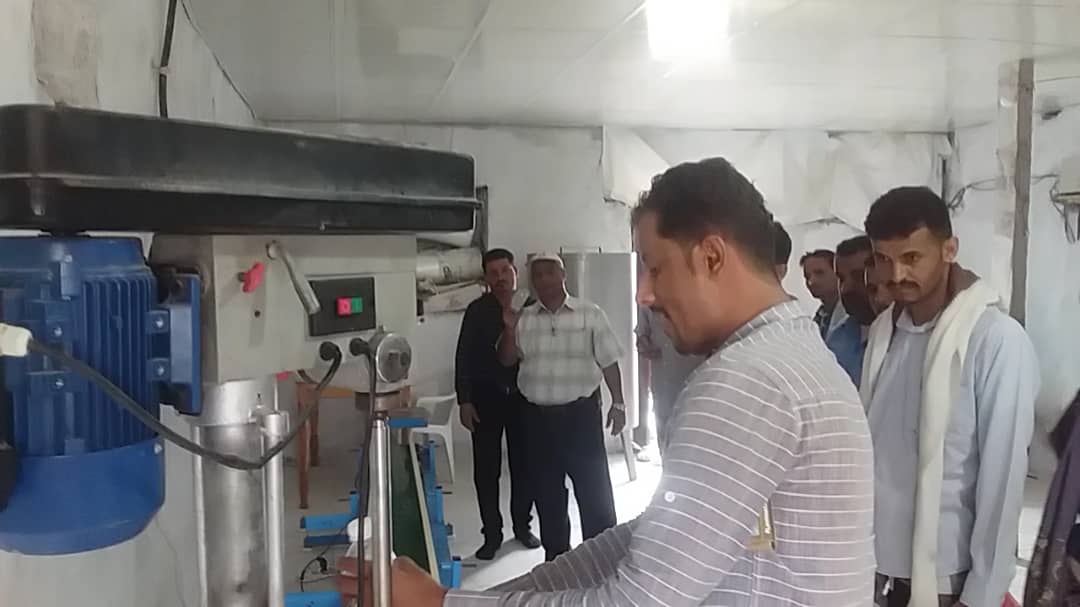 ردفان : الهيئة اليمنية للمواصفات والمقاييس وضبط الجودة تؤكد سلامة المياه المعدنية 