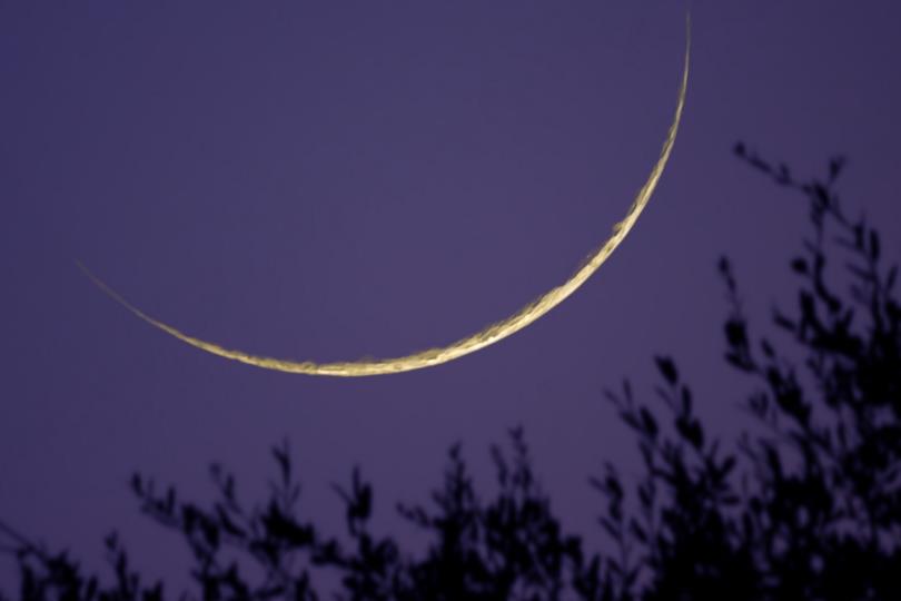 مركز الفلك الدولي يحدد أول أيام شهر رمضان المبارك للعام 2019
