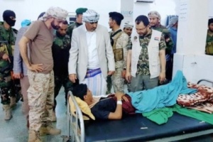 الزبيدي يتفقد جرحى جبهة الضـالع ويشيد بالانتصارات التي حققوها
