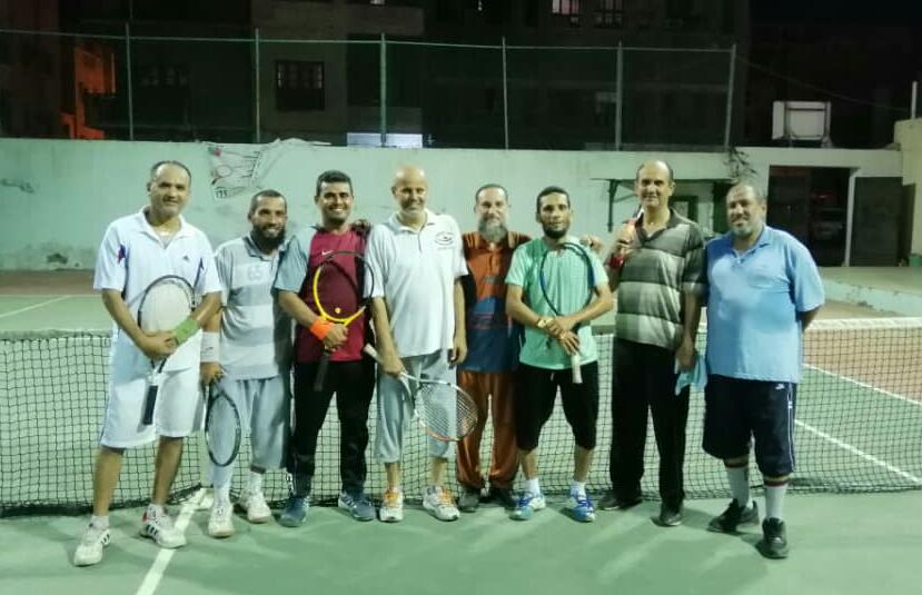 انطلاق بطولة رواد لعبة التنس الأرضي الزوجية المفتوحة