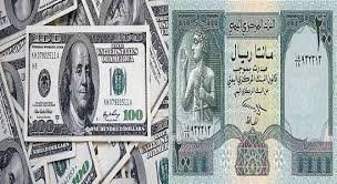 البنك المركزي يٌسعره بـ 506 ريال رسمياً.. الدولار يتجاوز عتبة 580 ريالاً في محلات صرافة اليمن