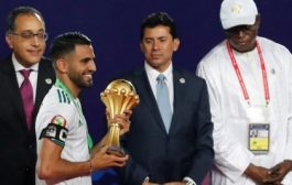 هل تجاهل اللاعب رياض محرز تحية رئيس وزراء مصر ؟‎