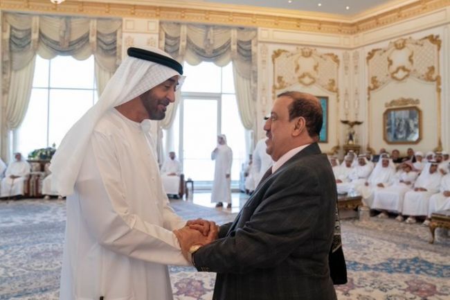 محمد بن زايد يستقبل البركاني ويناقش معه أخر المستجدات في الساحة اليمنية