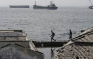 خطر وجودي يهدد عاصمة أكبر دولة مسلمة في العالم وخطط لتسييجها بجدار هائل