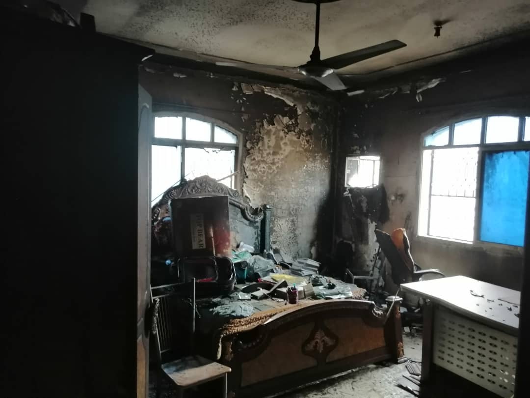 حريق يلتهم منزل الدكتور الربيعي ونجاة عائلته من الموت