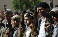 صحيفة خليجية: خلافات كبيرة تعصف بين قيادات مليشيا الحوثي في الحديدة