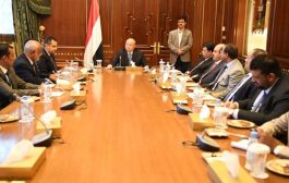 الرئيس هادي يلتقي محافظي عدد من المحافظات