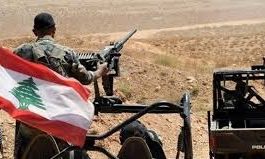 عاجل الجيش اللبناني يطلق النار على طائرة استطلاع اسرائيلية فوق اراضي الجنوب 
