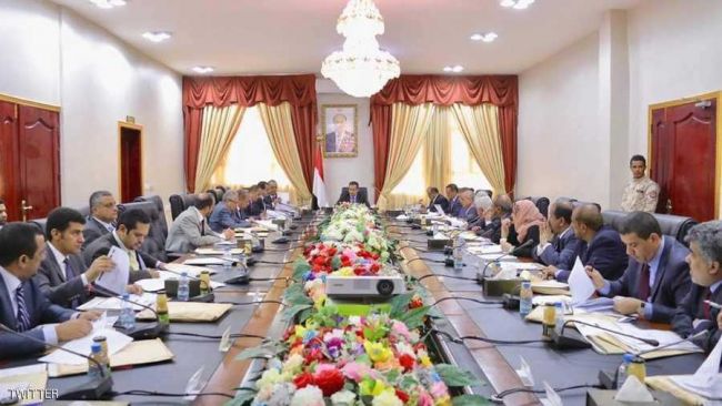 الحكومة اليمنية تجتمع لمناقشة الإجراءات التي ستنفذ للتعاطي مع الأوضاع الجديدة في عدن