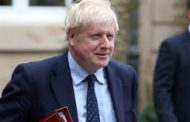 رئيس الوزراء البريطاني يحمل ايران مسئولية الهجوم على أرامكو