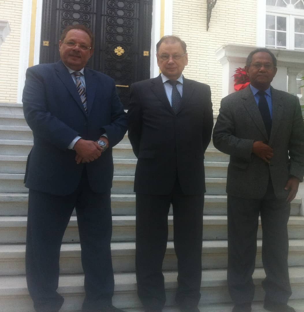 الرئيس ناصر يعزي لافروف بوفاة السفير الروسي في مصر