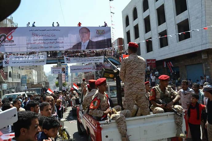 قائد عسكري في إصلاح تعز: تحرير تعز يبدأ من عدن وليس من الحوبان