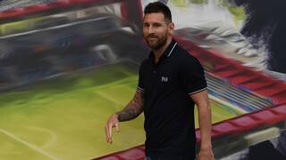 مدرب الأرجنتين يحدد موعد عودة ميسي إلى صفوف المنتخب