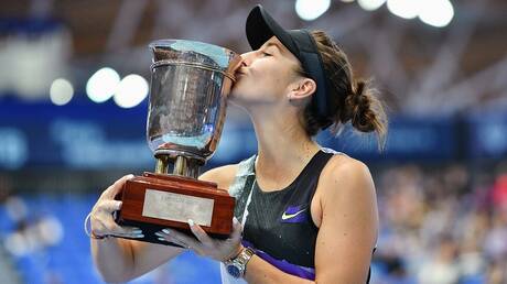 تتويج السويسرية بنسيتش بطلة لكأس الكرملين (فيديو)