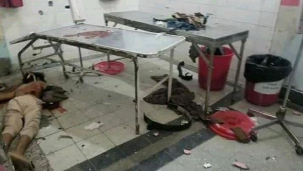 مسلحون يقتحمون مشفى الثورة بتعز ويصفون جريحا ويصيبون اثنين آخرين