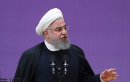 الرئيس الإيراني يكشف عن حقل نفطي ضخم تم اكتشافه في بلاده