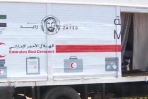 عيادات الإمارات المتنقلة تعالج 70 مريضا في التحيتا بالحديدة